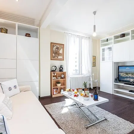 My Casa - Stalingrad 32 - Good Apartment, Port Of Apartamento Niza